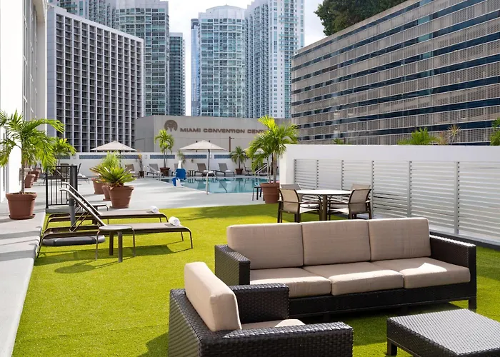 Courtyard Miami Downtown Brickell Area